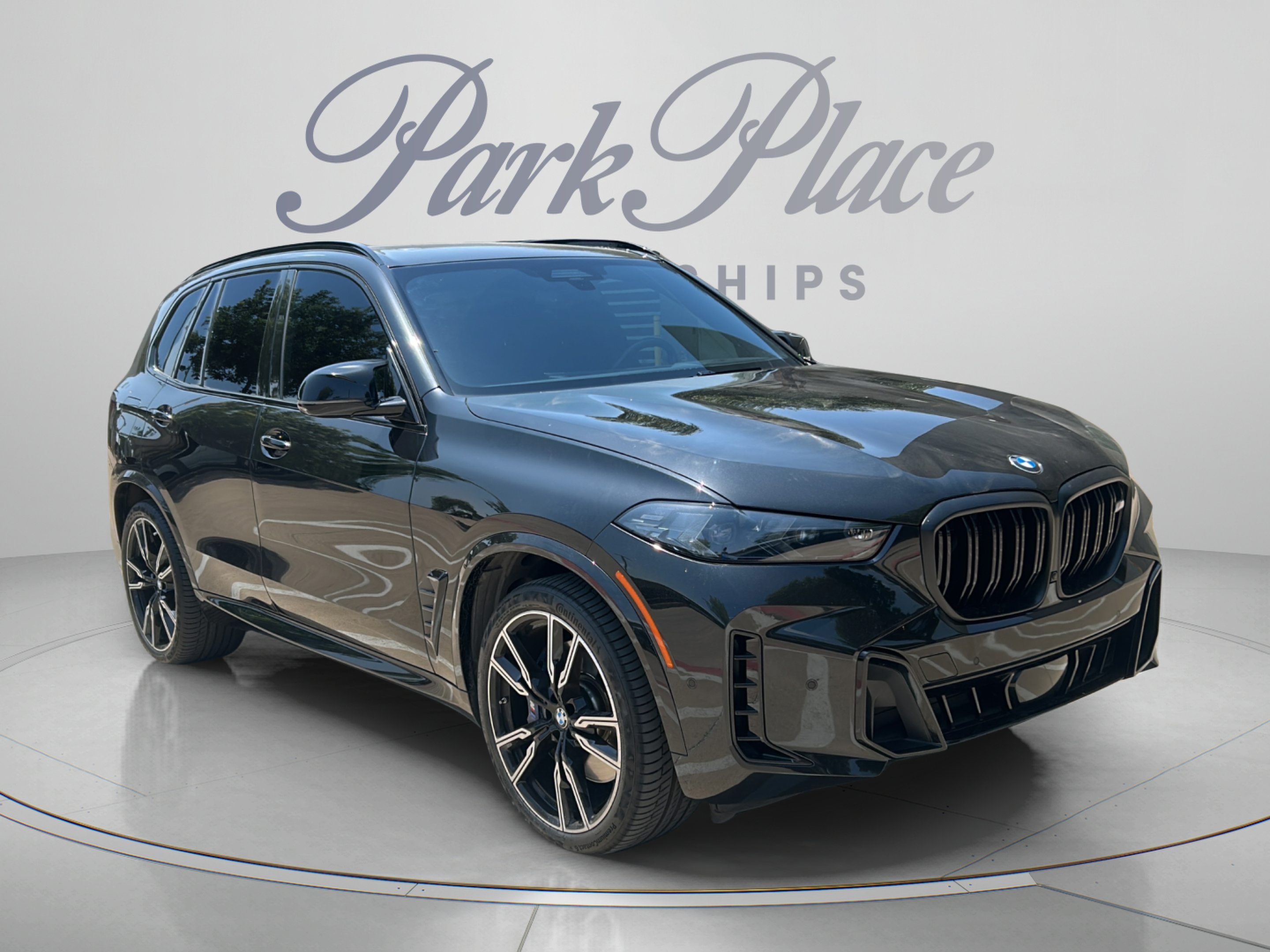 Used 2024 BMW X5 M60i AWD/4WD image 7