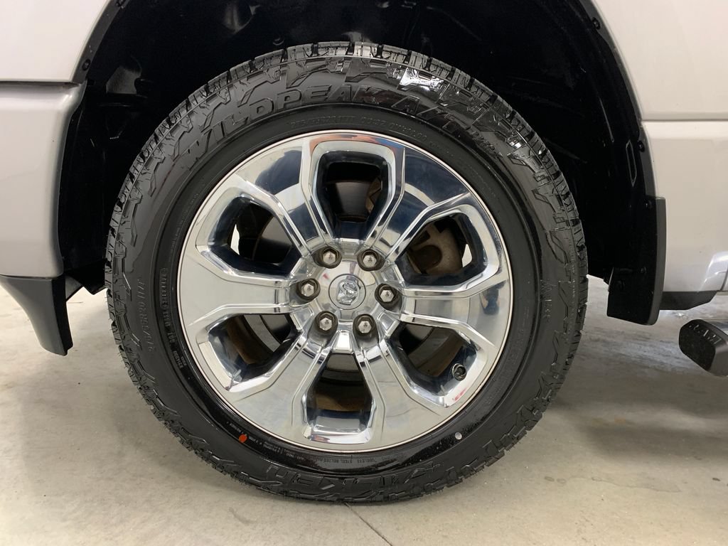 Used 2019 RAM 1500 Big Horn AWD/4WD image 2