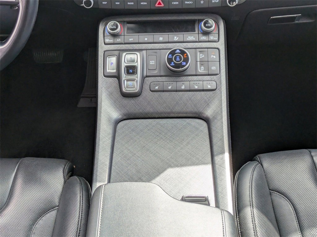 Used 2024 Hyundai Palisade Limited image 21