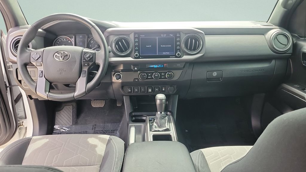 Used 2022 Toyota Tacoma TRD Sport w/ Technology Package image 22