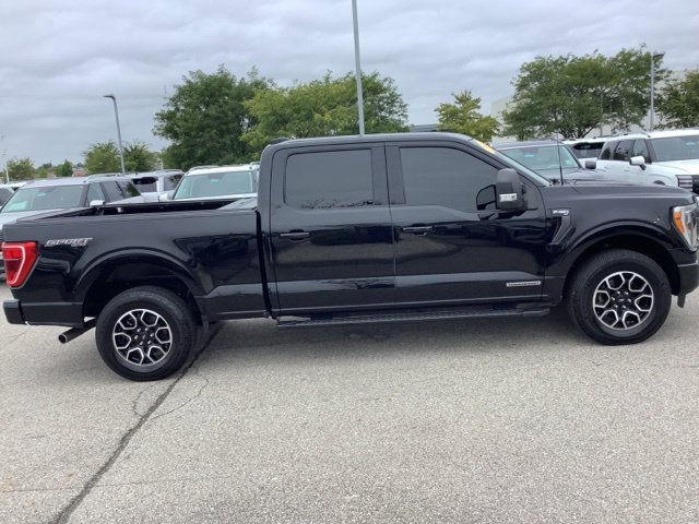 Used 2022 Ford F150 XLT w/ Equipment Group 302A High AWD/4WD image 4