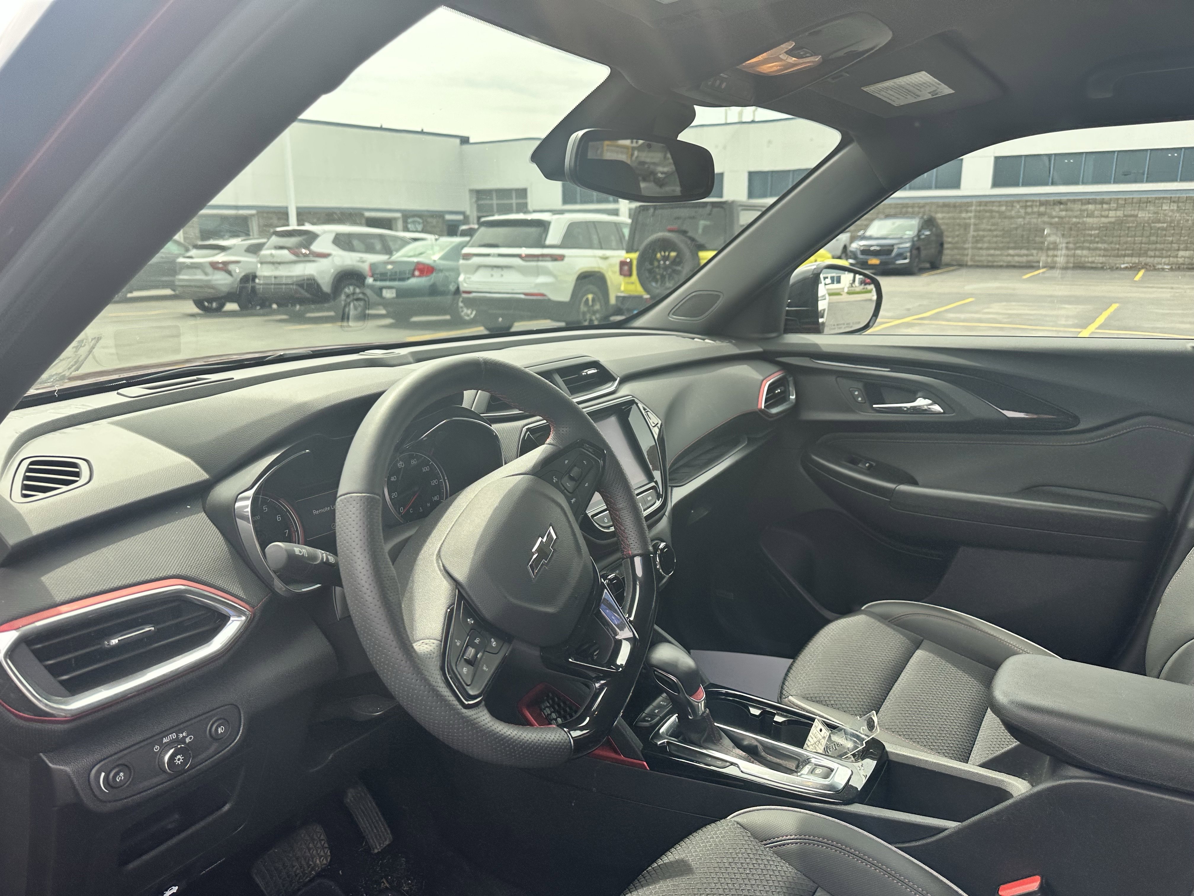 Used 2023 Chevrolet TrailBlazer RS w/ Technology Package image 12