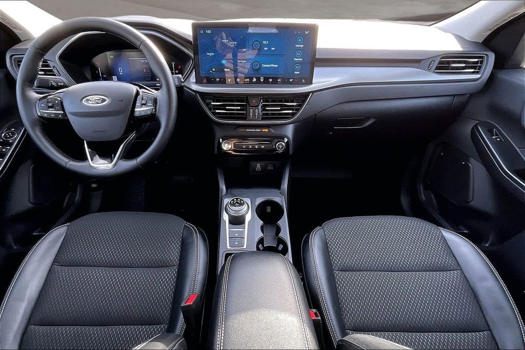 Used 2025 Ford Escape SE image 7