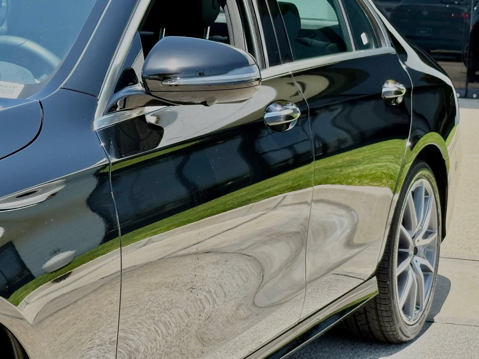 Used 2023 Mercedes-Benz E 450 4MATIC Sedan image 4
