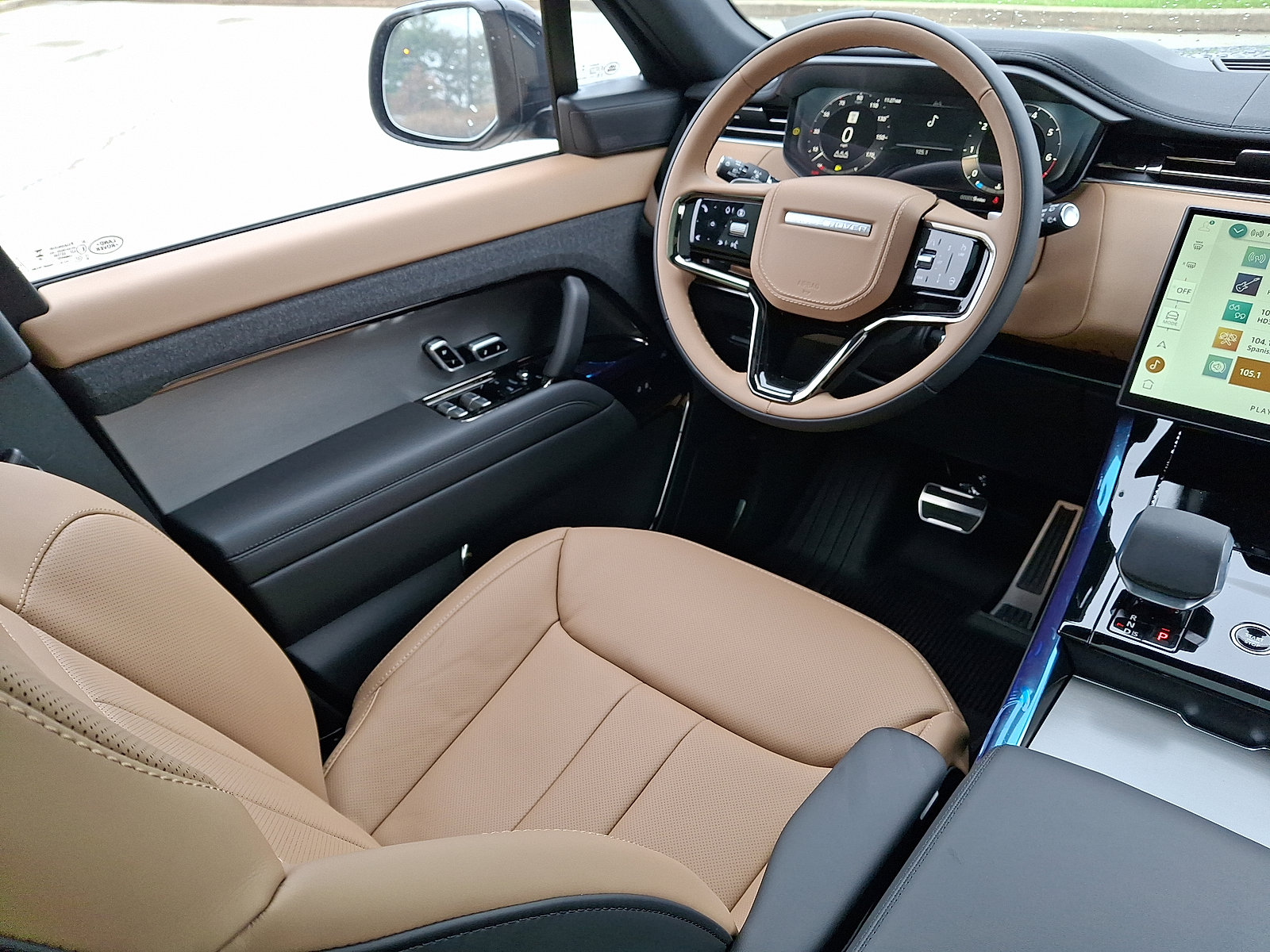 New 2026 Land Rover Range Rover Sport Dynamic SE AWD/4WD image 12