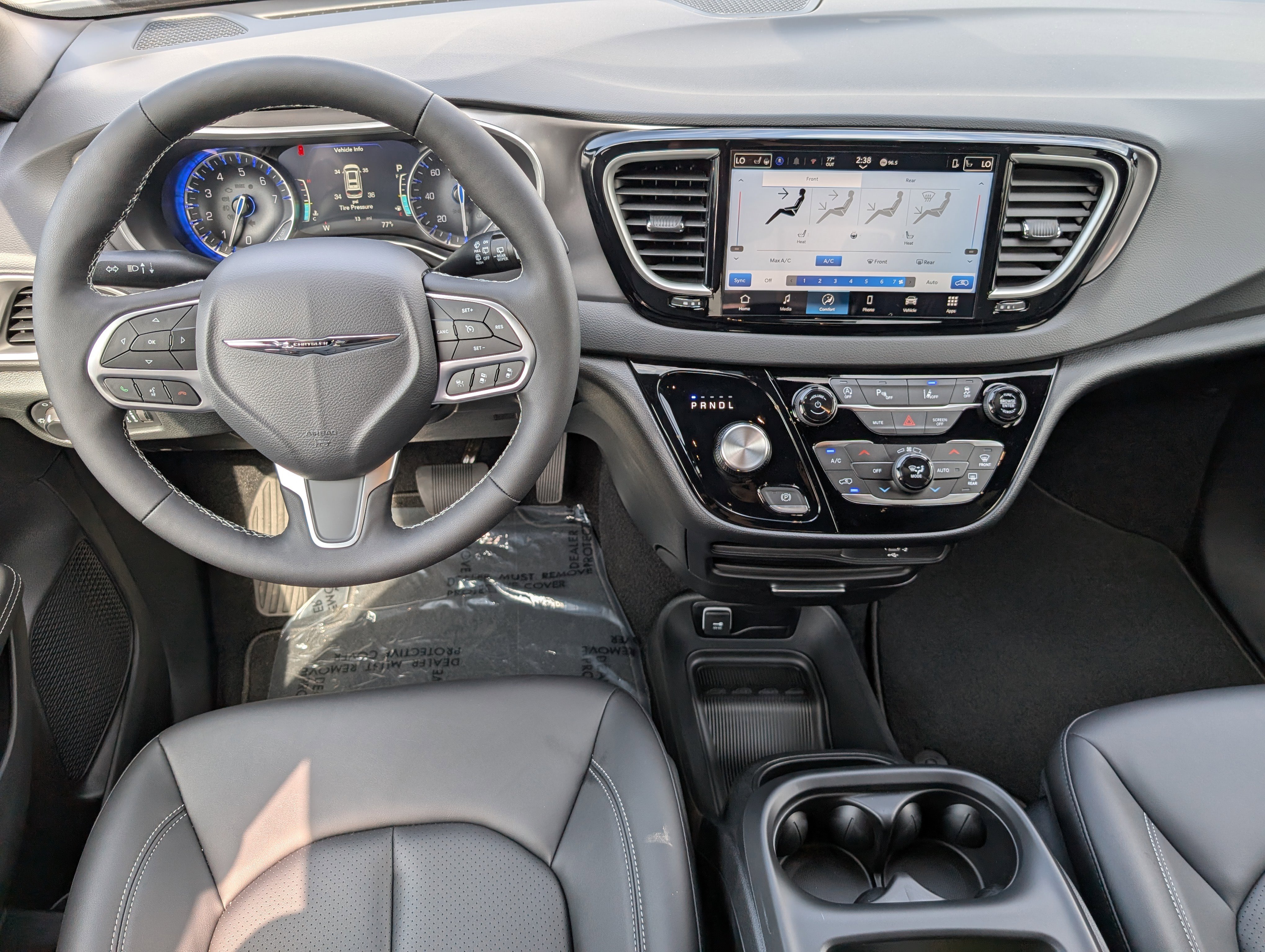 New 2026 Chrysler Voyager LX image 6