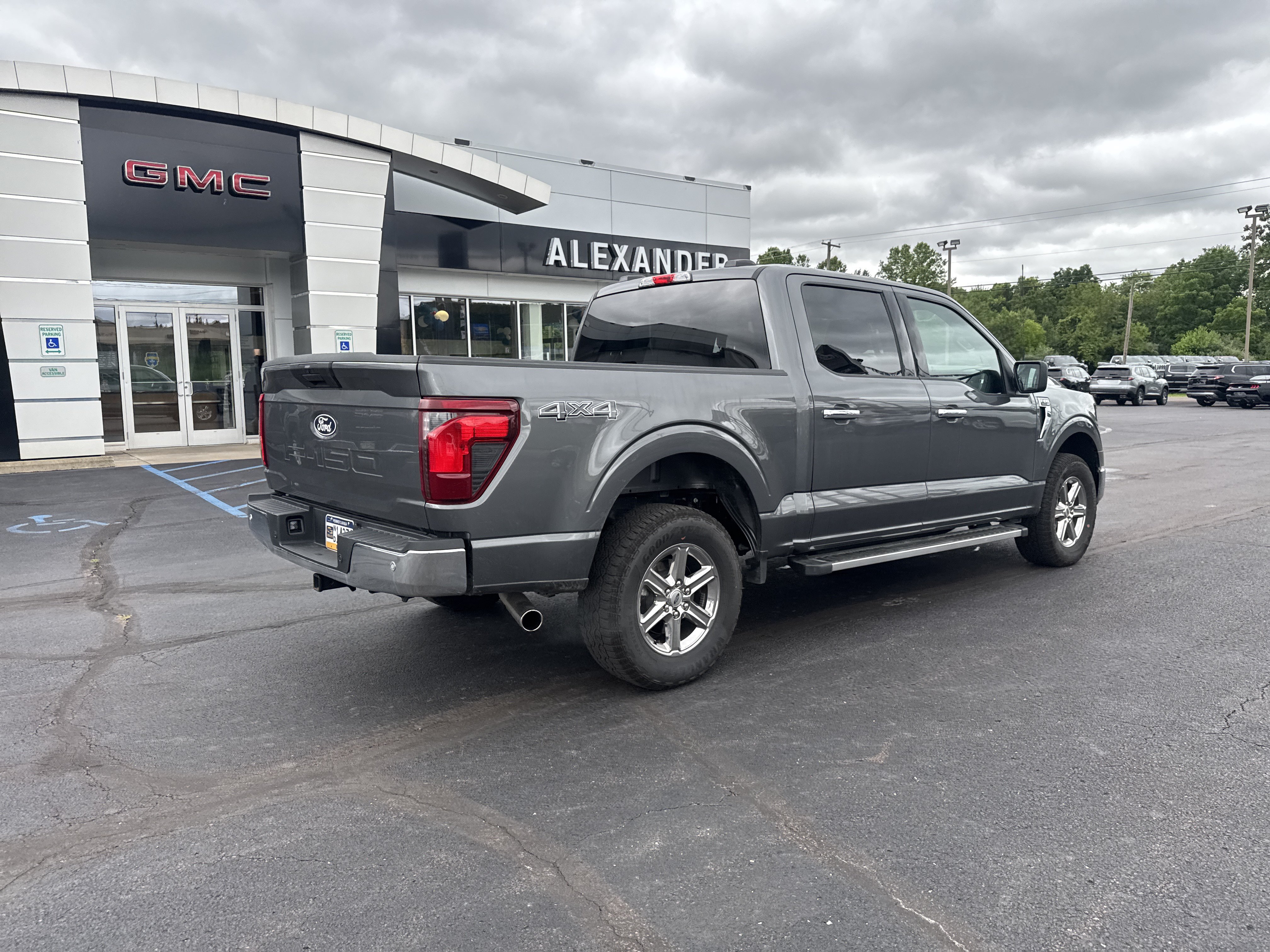Used 2025 Ford F150 XLT w/ Equipment Group 301A Standard AWD/4WD image 3