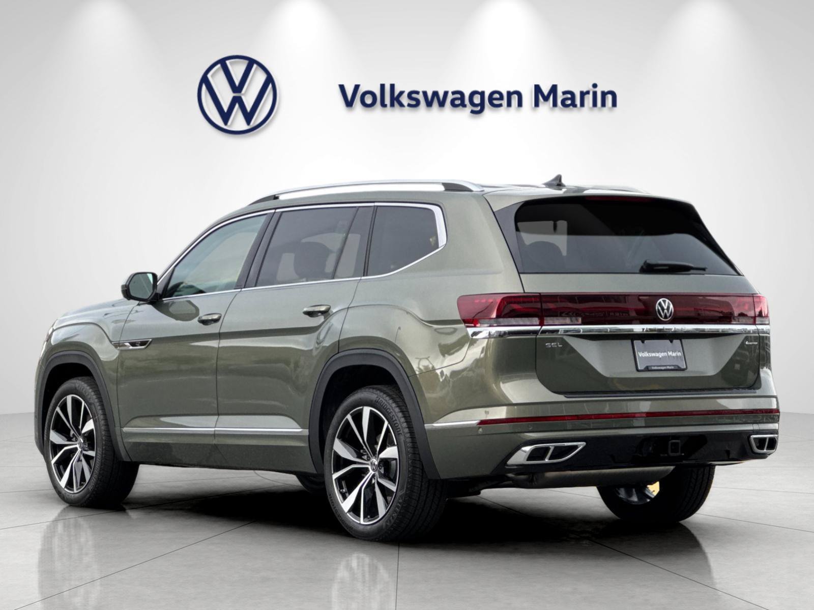 New 2026 Volkswagen Atlas SEL Premium R-Line AWD/4WD image 3