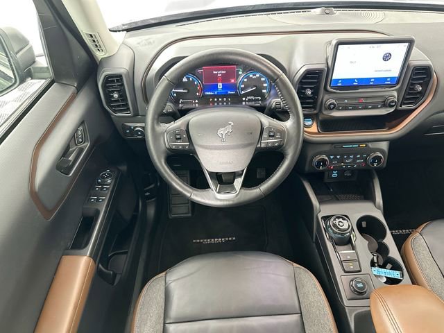 Used 2022 Ford Bronco Sport Outer Banks w/ Tech Package AWD/4WD image 10