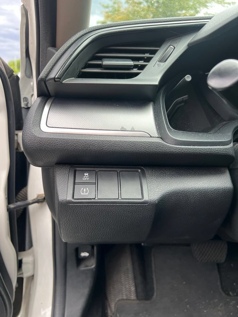 Used 2017 Honda Civic LX image 33