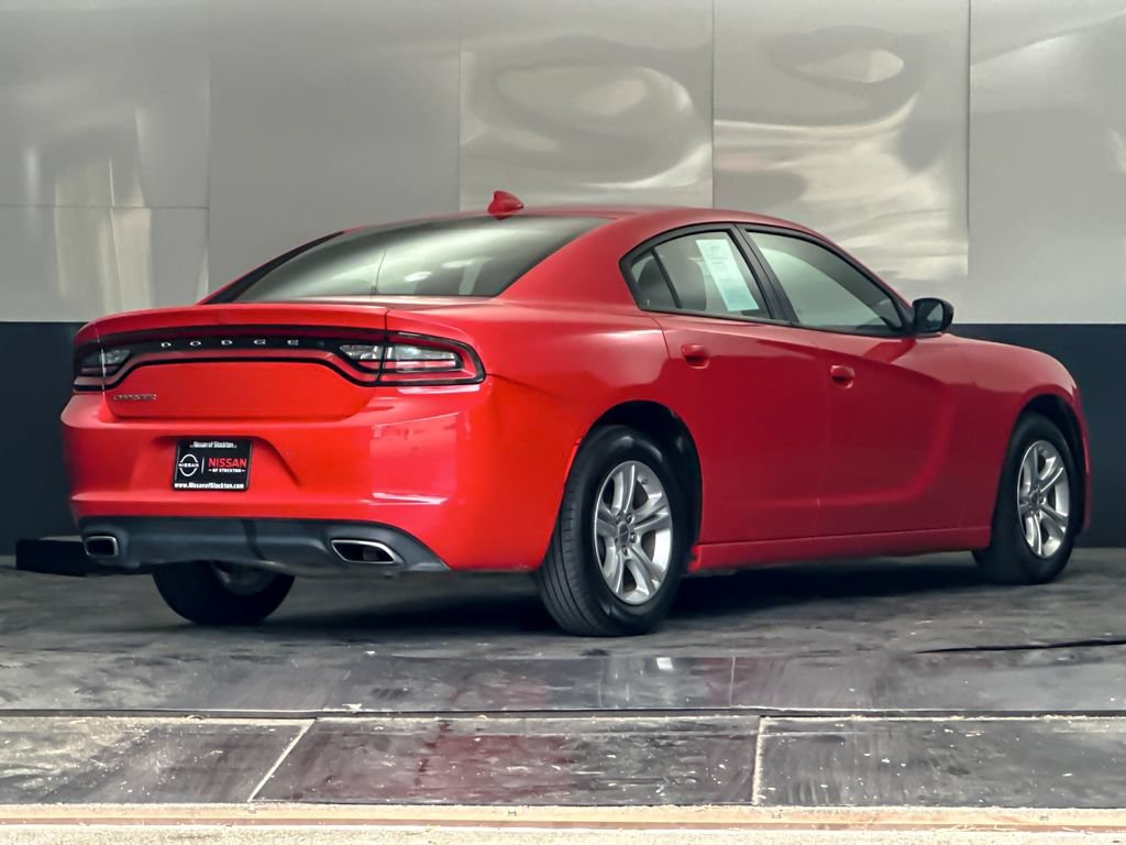 Used 2023 Dodge Charger SXT RWD image 3