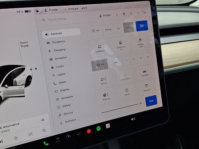 Used 2021 Tesla Model 3 Standard Range Plus image 24