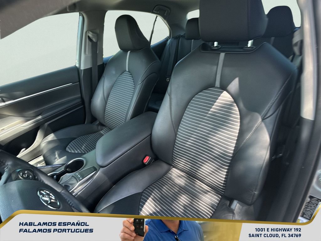 Used 2023 Toyota Camry SE FWD image 22