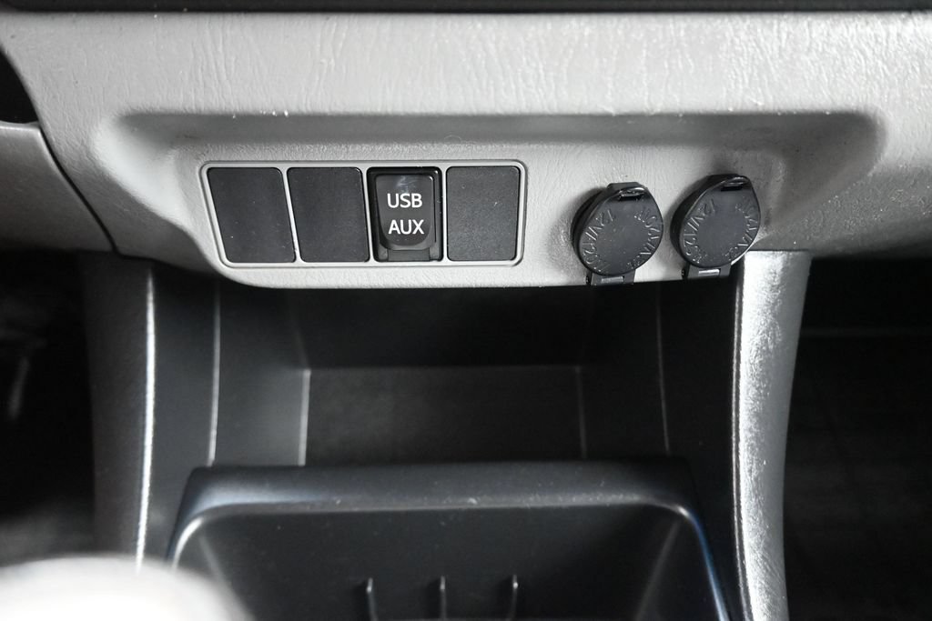 Used 2012 Toyota Tacoma PreRunner w/ TRD Sport Pkg RWD image 16