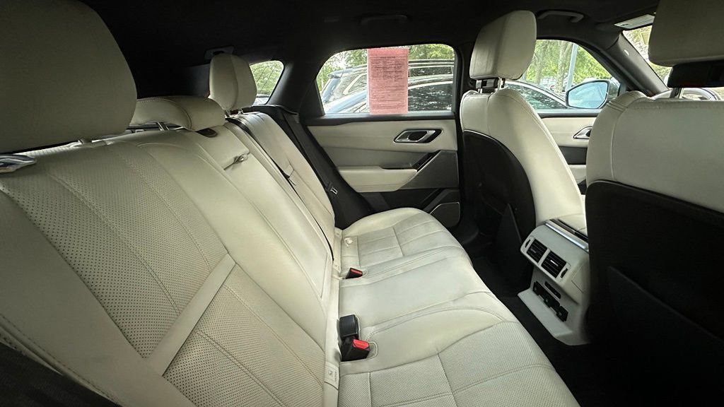 Used 2018 Land Rover Range Rover Velar R-Dynamic SE AWD/4WD image 7