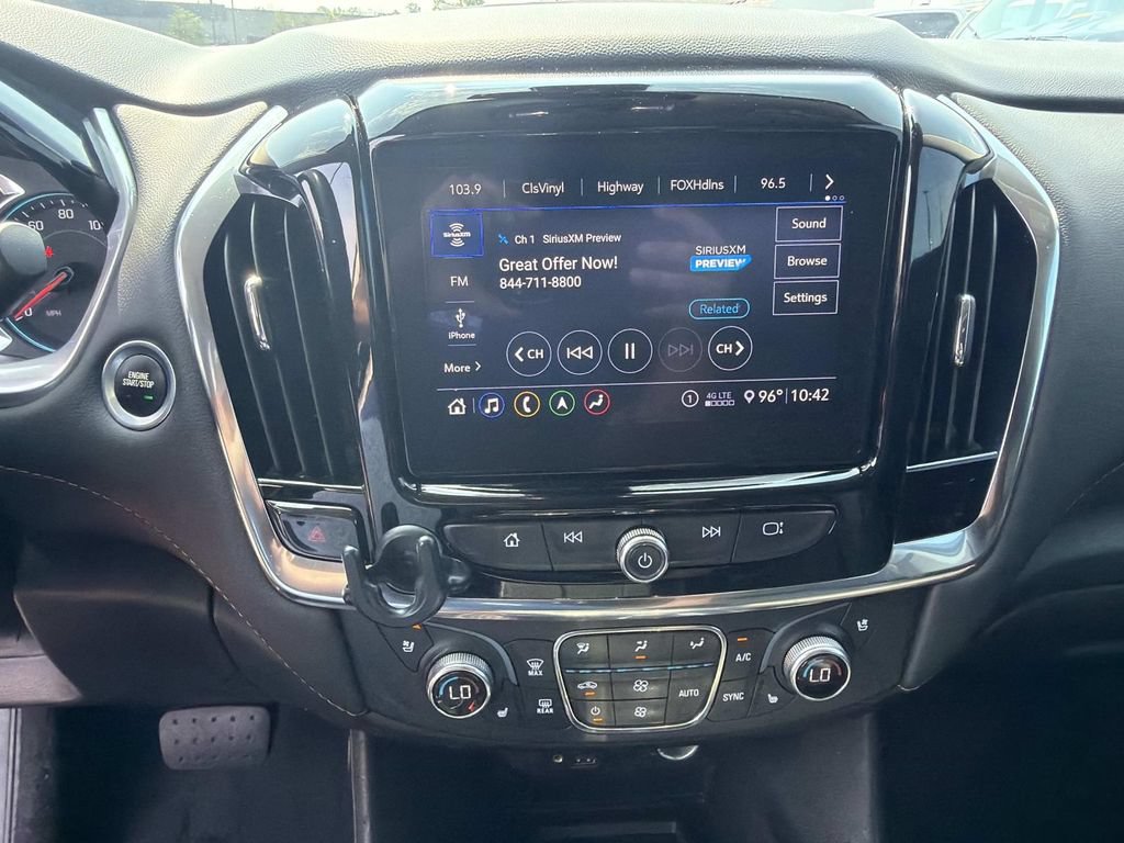 Used 2021 Chevrolet Traverse Premier w/ Redline Edition FWD image 31