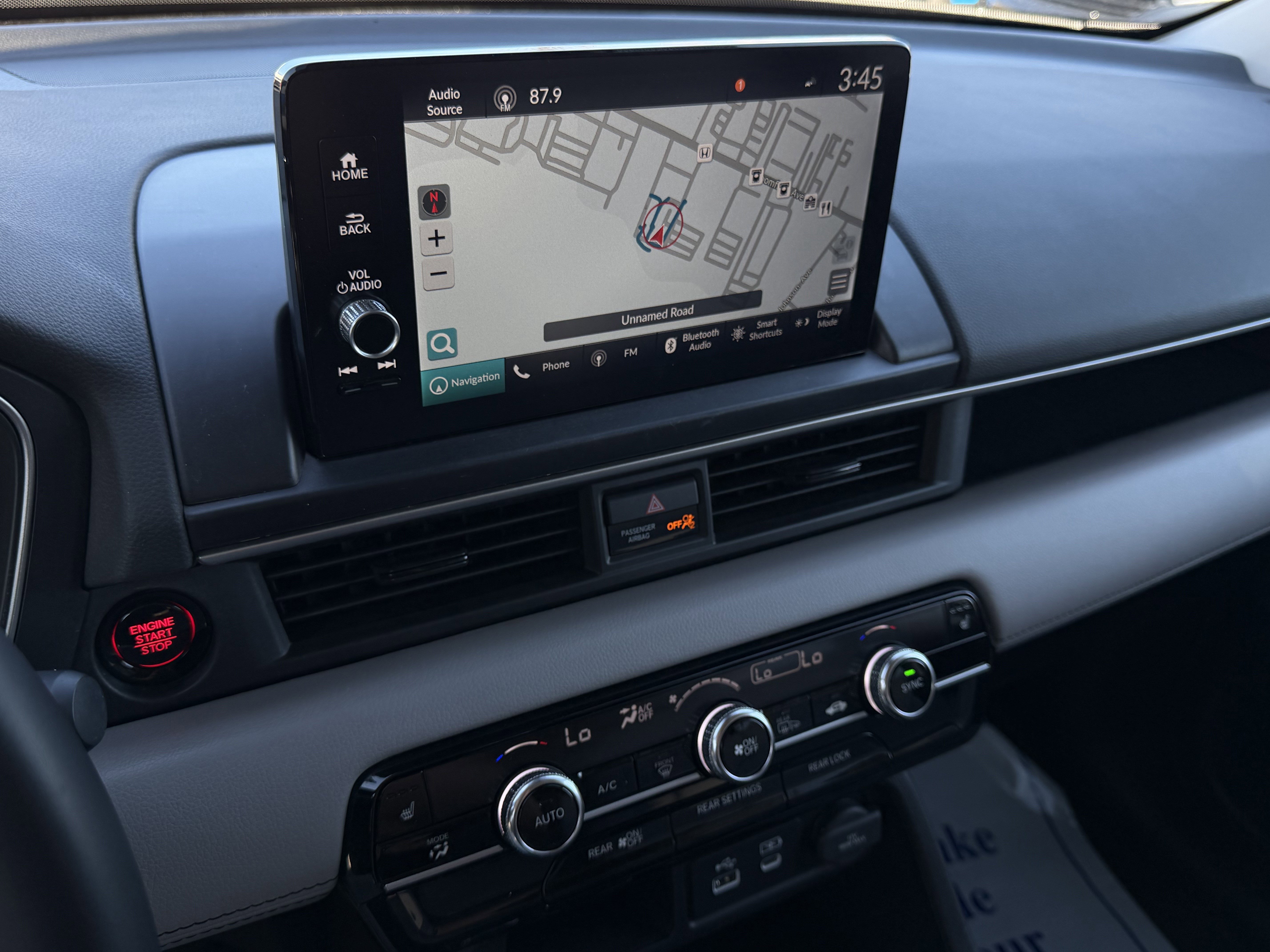 Certified 2024 Honda Pilot Touring image 22