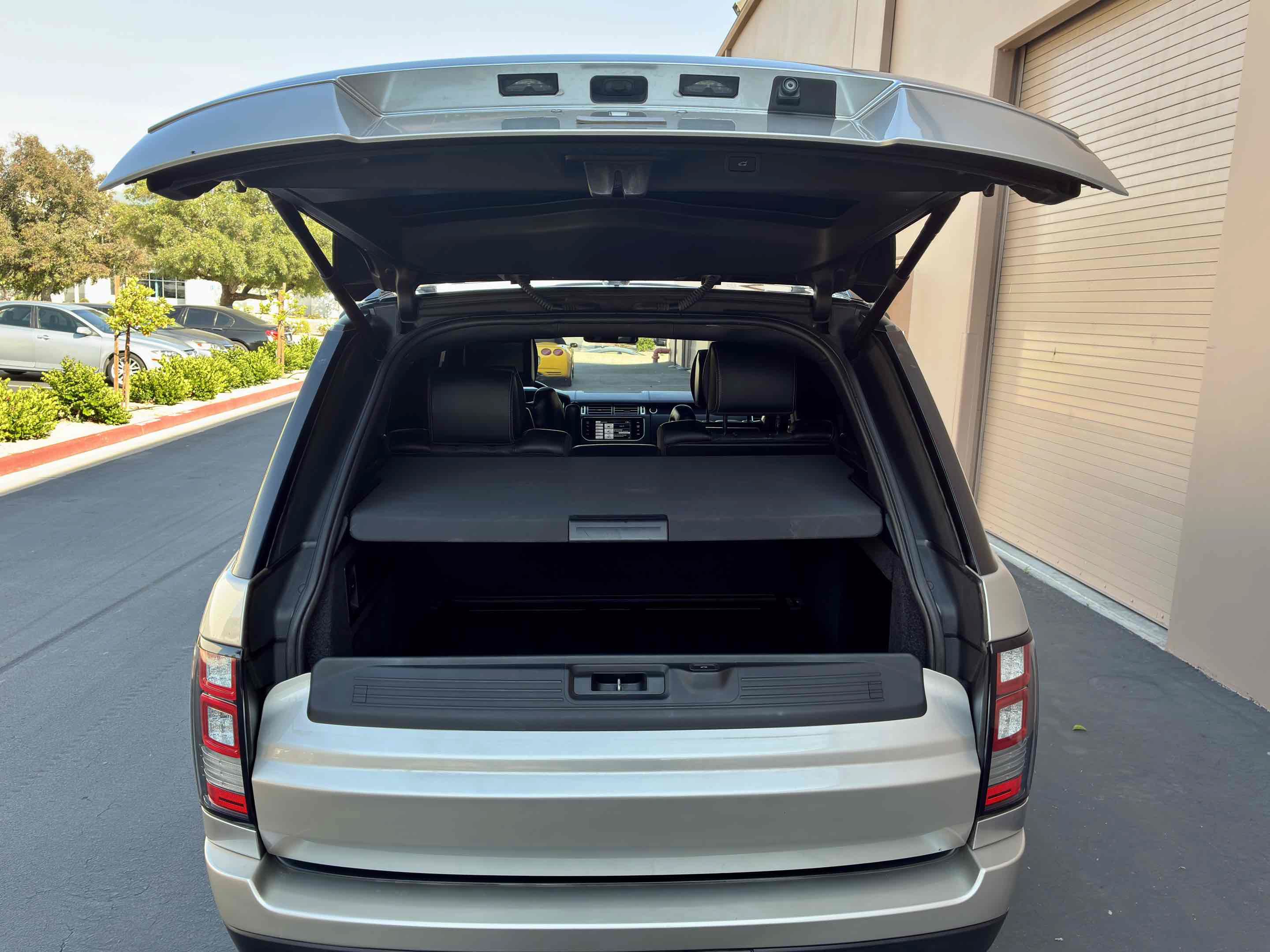 Used 2015 Land Rover Range Rover Autobiography AWD/4WD image 45
