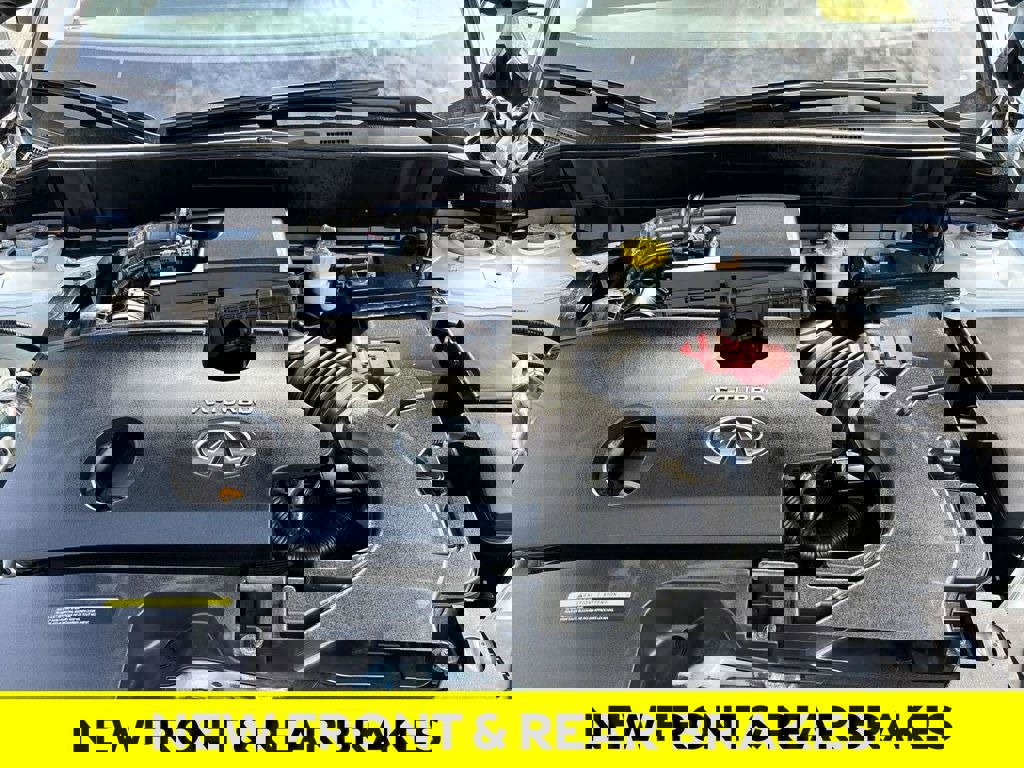 Certified 2023 INFINITI QX50 Luxe image 10