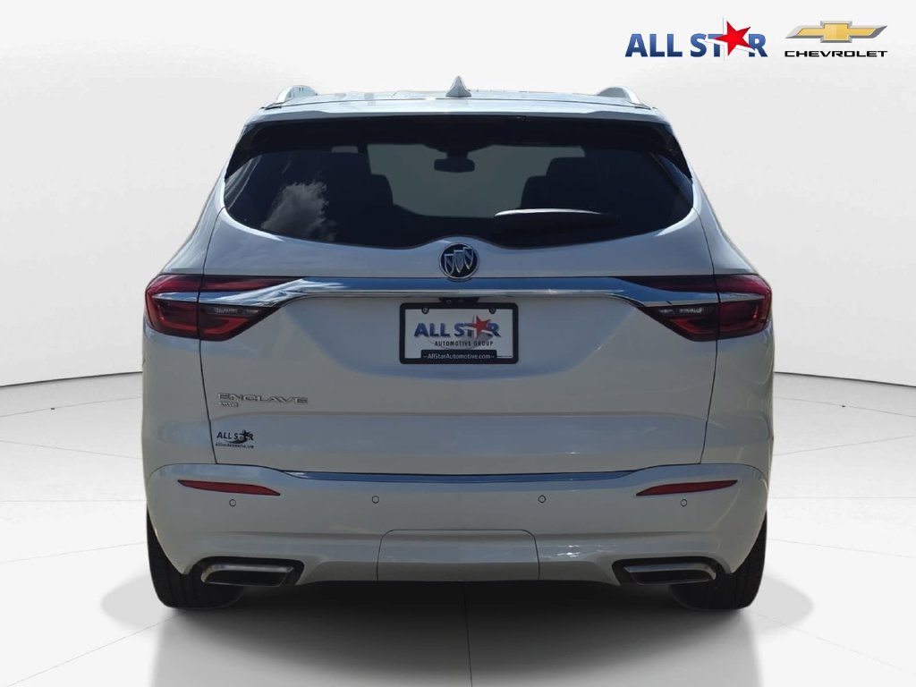 Used 2021 Buick Enclave Avenir w/ Avenir Technology Package AWD/4WD image 4