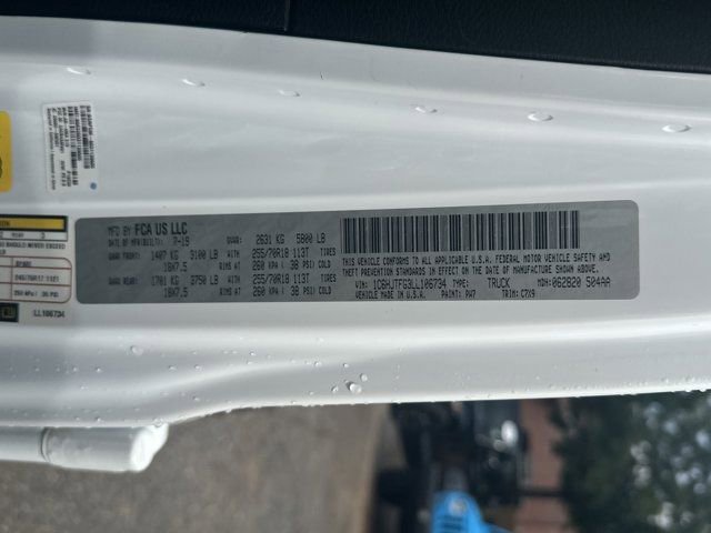 Certified 2020 Jeep Gladiator Overland image 32