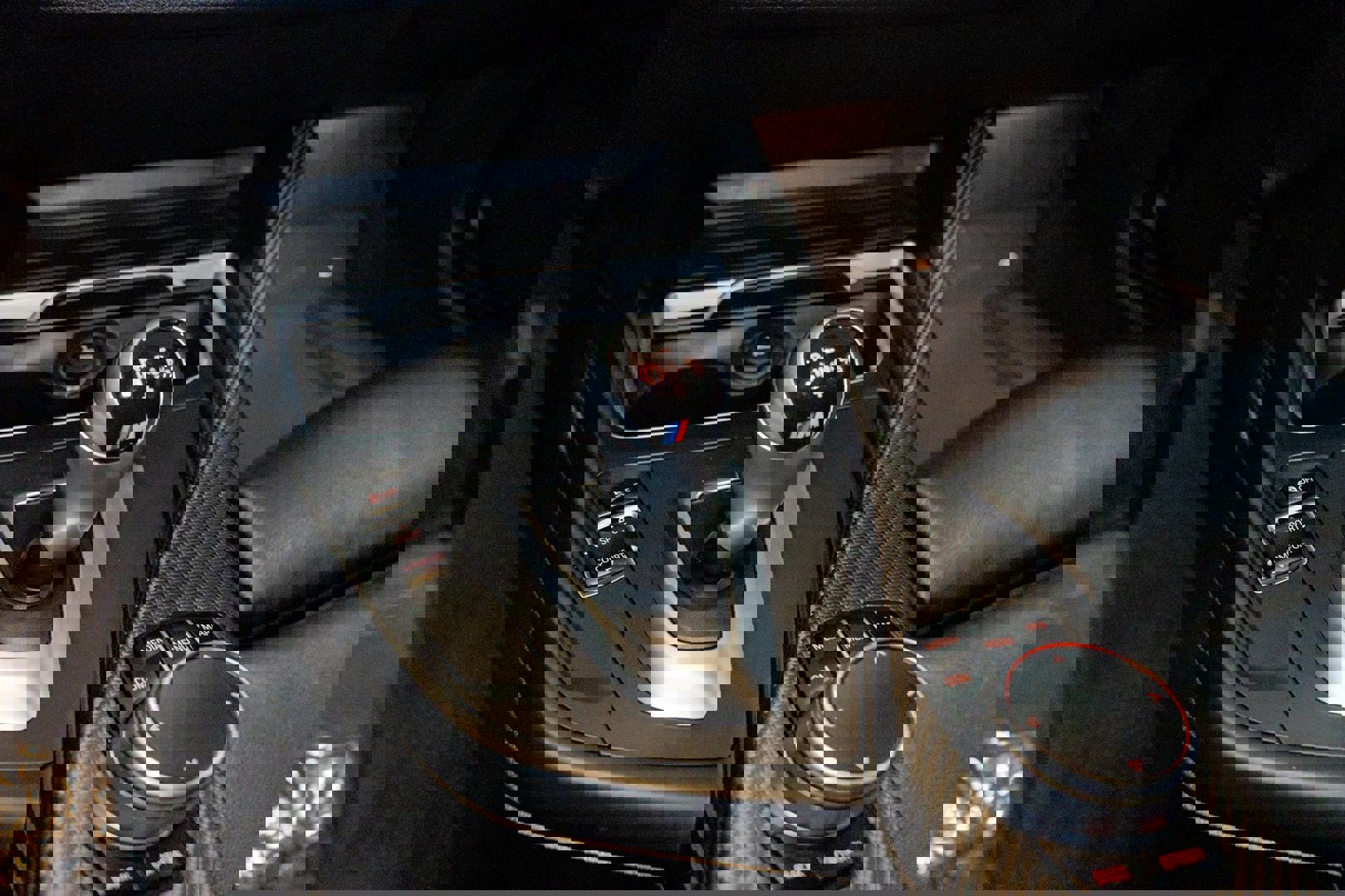 Used 2018 BMW M2 image 48