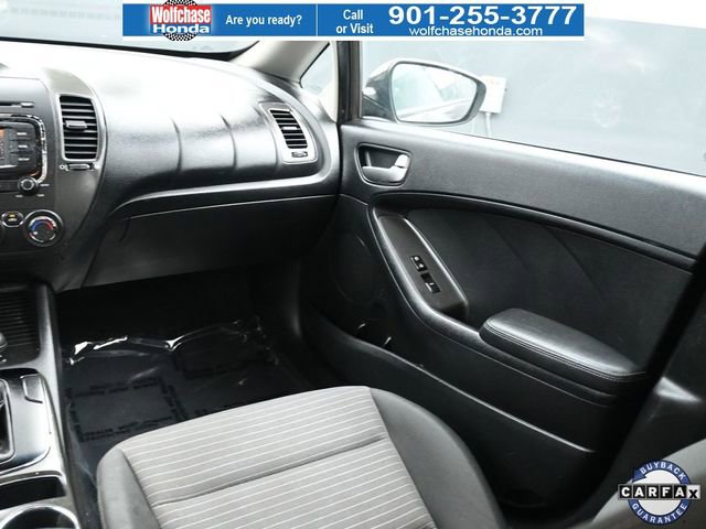 Used 2017 Kia Forte LX w/ LX Popular Package image 11