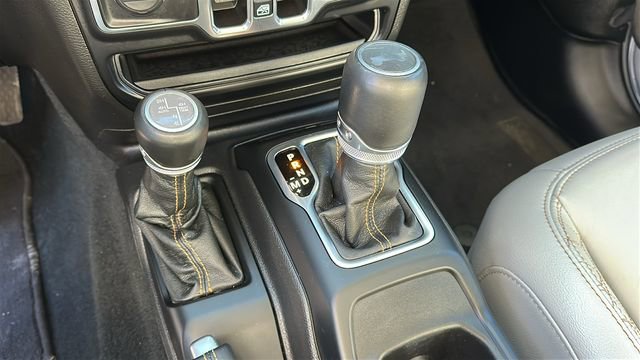 Used 2023 Jeep Wrangler Sahara 4xe image 17