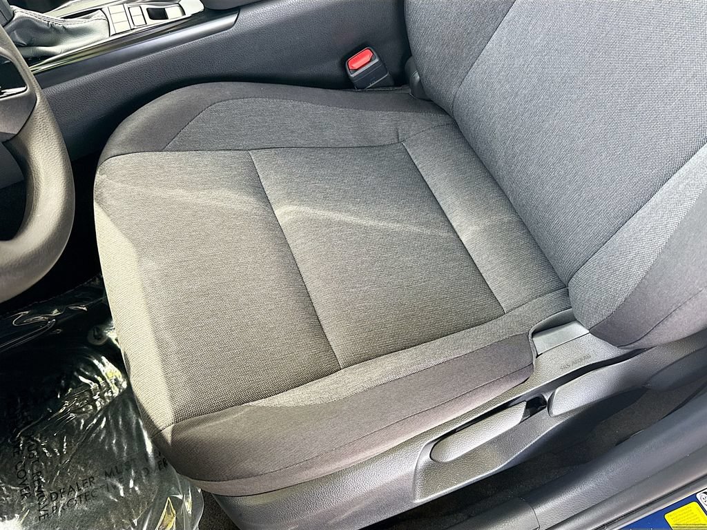 Used 2026 Toyota Camry LE FWD image 19
