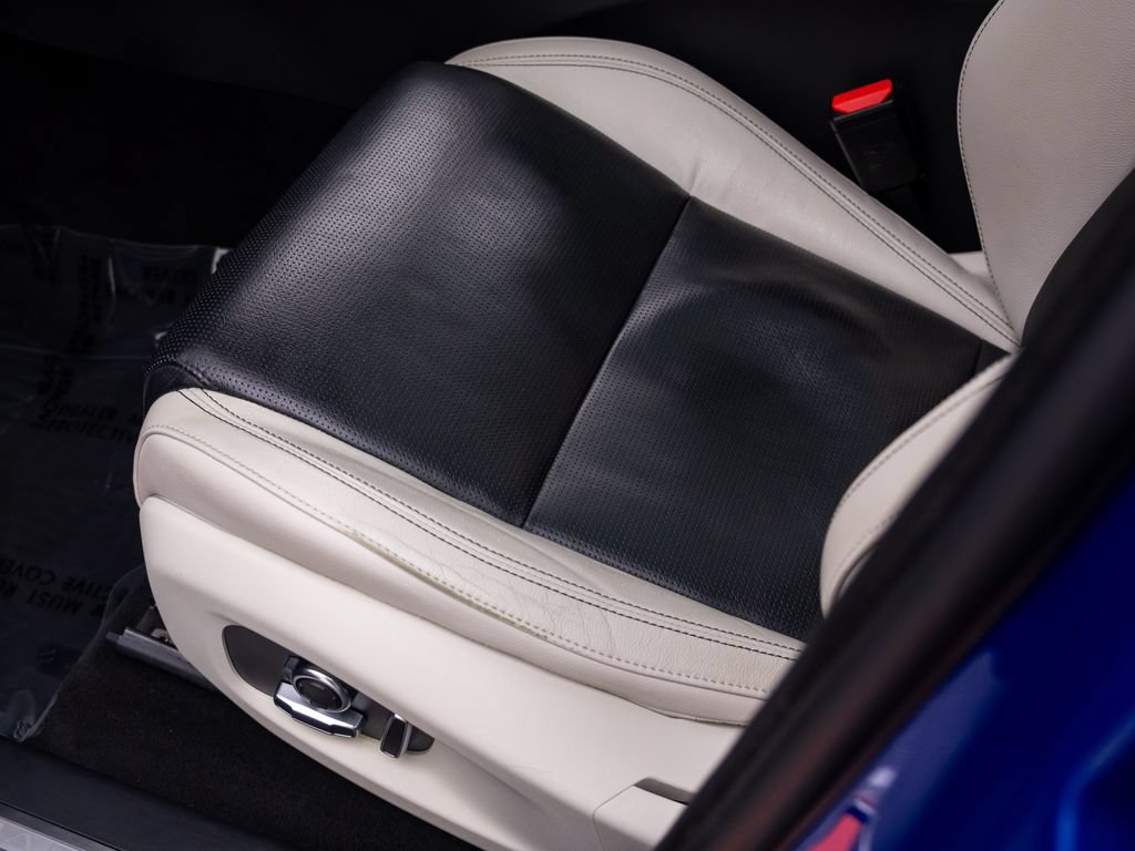 Used 2020 Jaguar F-PACE R-Sport AWD/4WD image 15