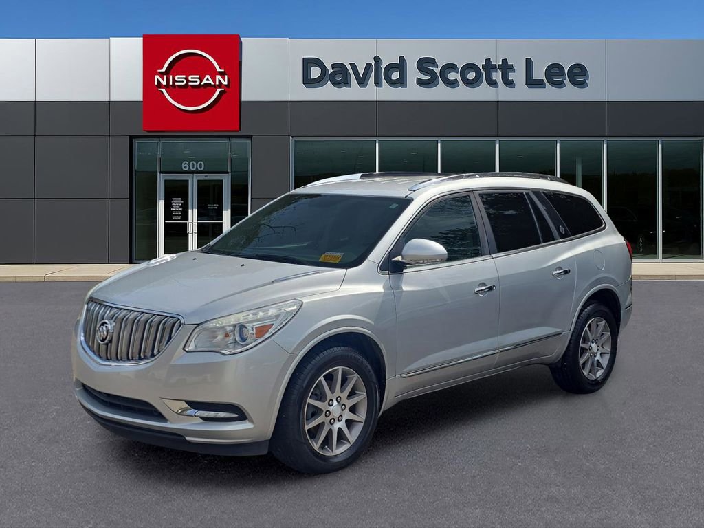 Used 2017 Buick Enclave Leather FWD image 1