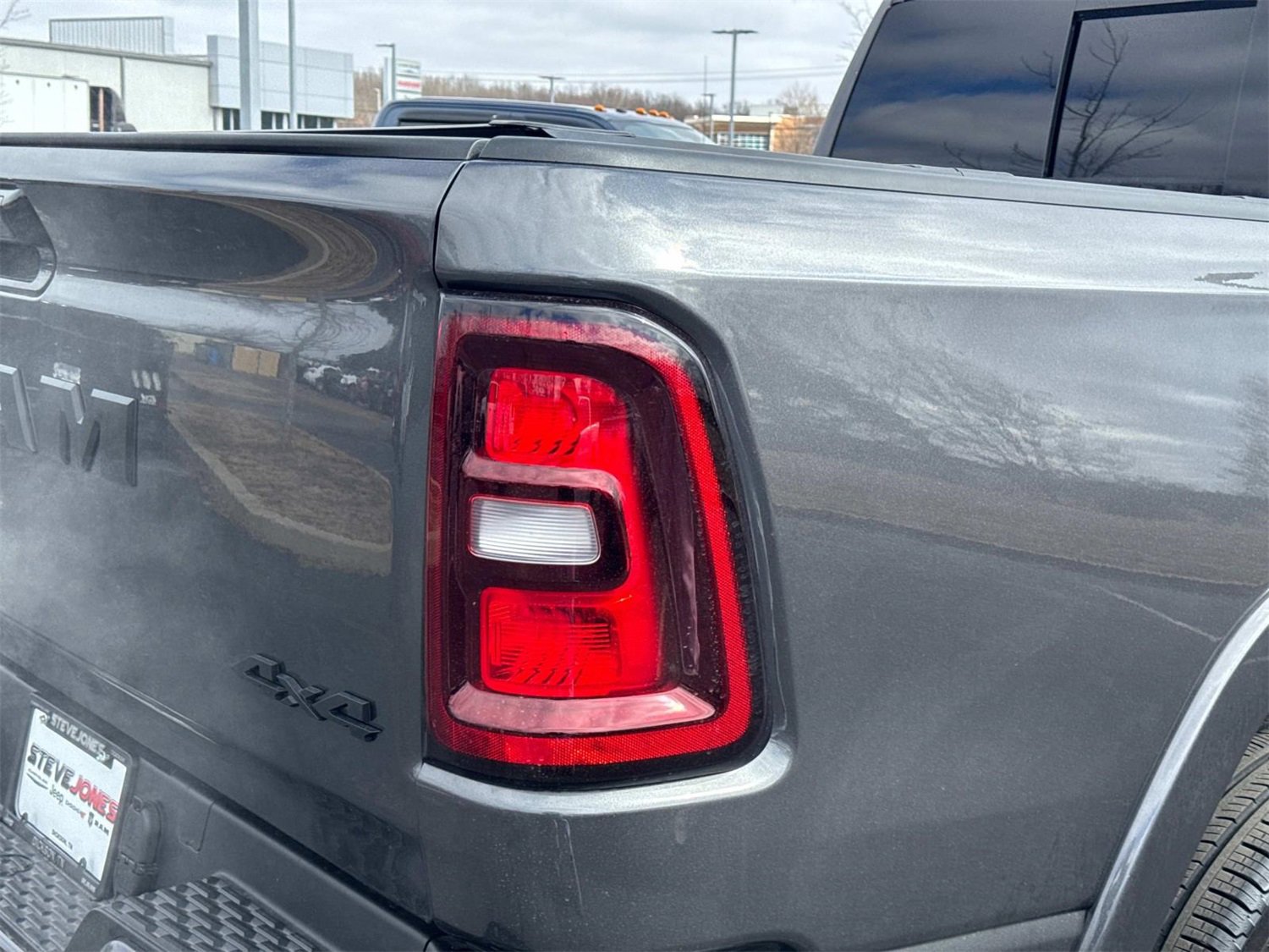 Used 2025 RAM 1500 Laramie w/ Night Edition image 12