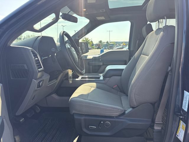 Used 2016 Ford F150 XLT w/ Equipment Group 302A Luxury AWD/4WD image 10