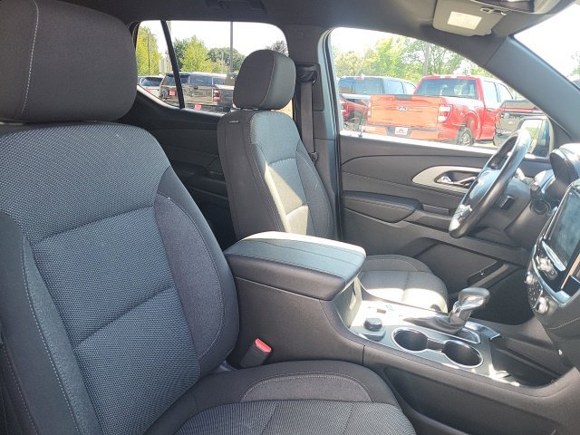 Used 2022 Chevrolet Traverse LT AWD/4WD image 19