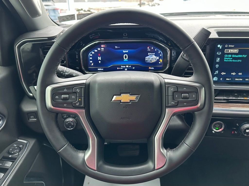 Used 2024 Chevrolet Silverado 1500 LT image 16