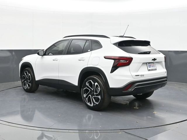 New 2026 Chevrolet Trax RS w/ Driver Confidence Package image 9