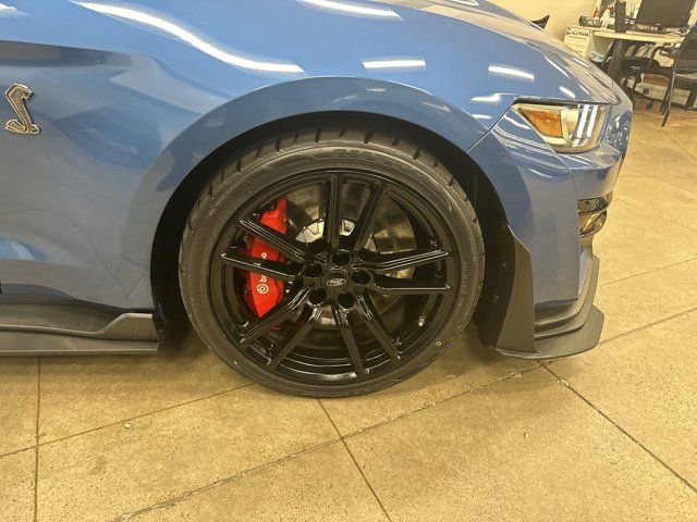 Used 2021 Ford Mustang Shelby GT500 w/ Technology Package image 13