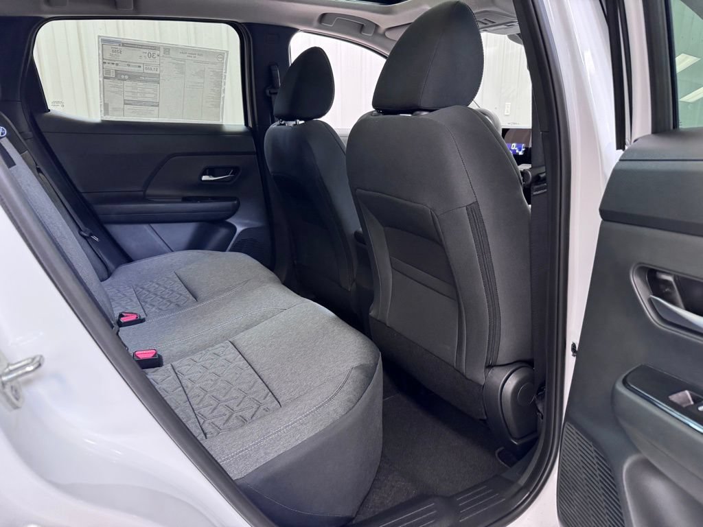 Certified 2026 Nissan Kicks SV w/ SV Premium Package AWD/4WD image 22