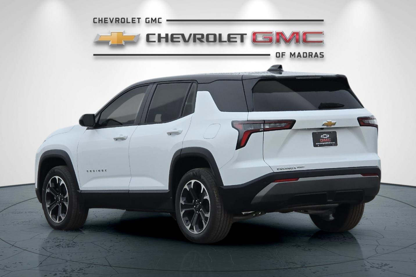 New 2026 Chevrolet Equinox LT w/ Convenience Package II image 5