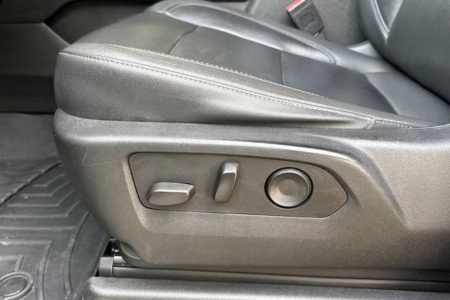 Used 2021 Chevrolet Tahoe LT AWD/4WD image 13