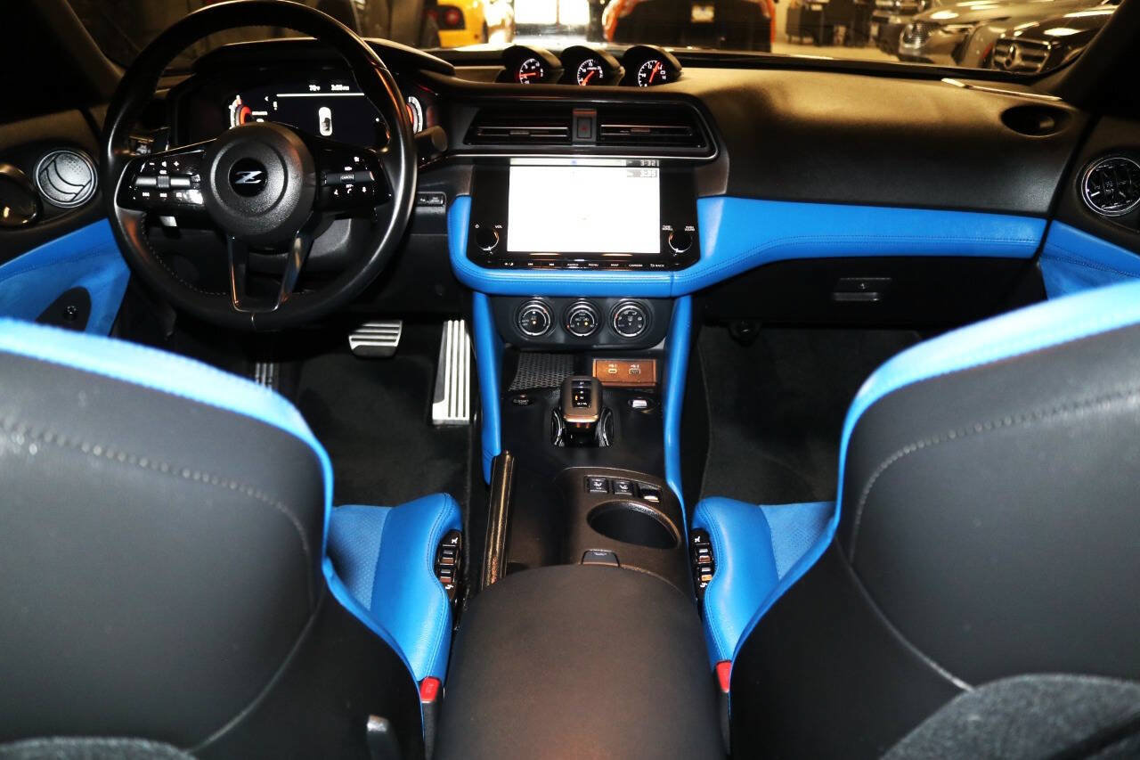 Used 2023 Nissan Z Performance 2dr Coupe 9A w/ Floor Mat Package (L93) image 70