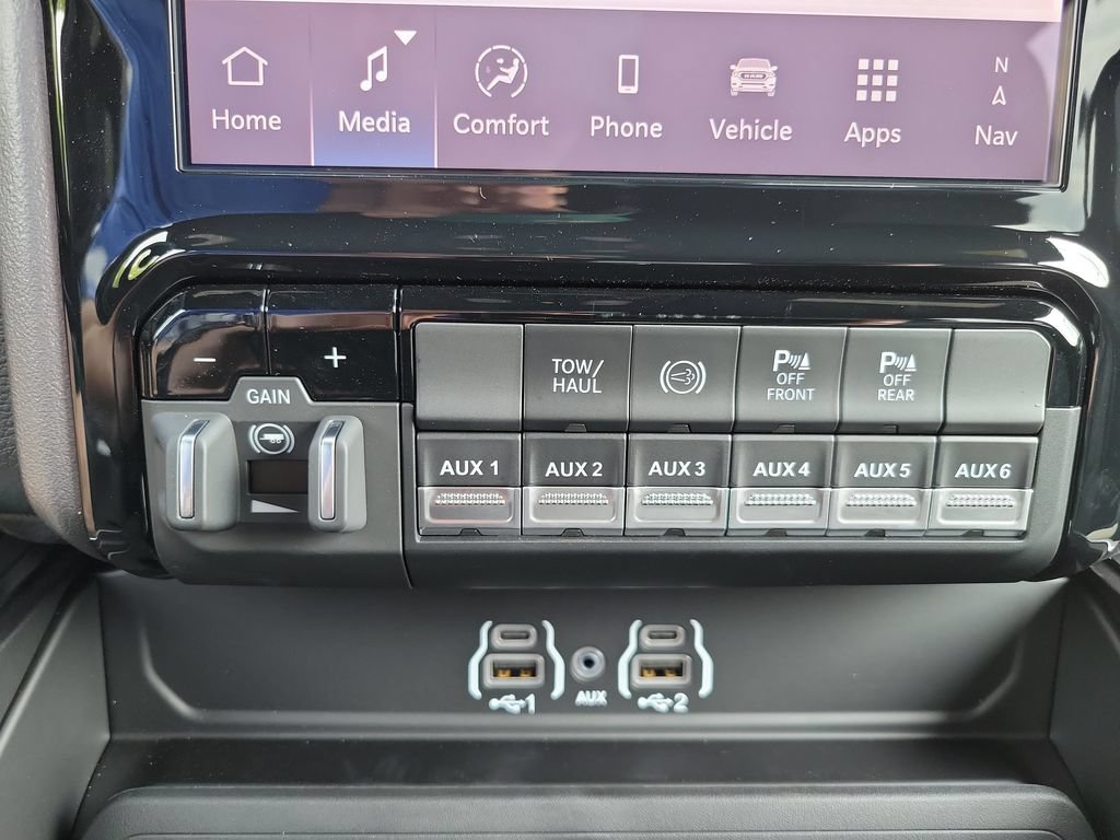 New 2026 RAM 2500 Big Horn AWD/4WD image 23
