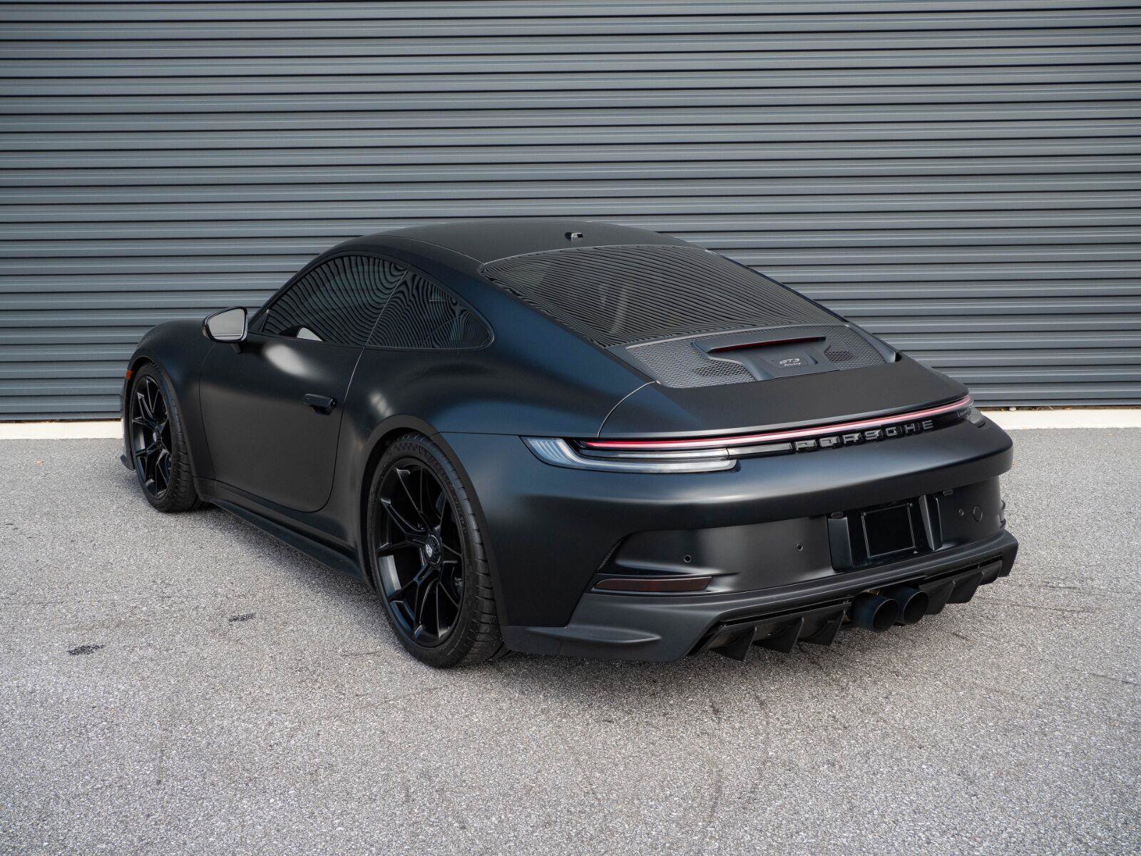 Used 2024 Porsche 911 GT3 RWD image 3