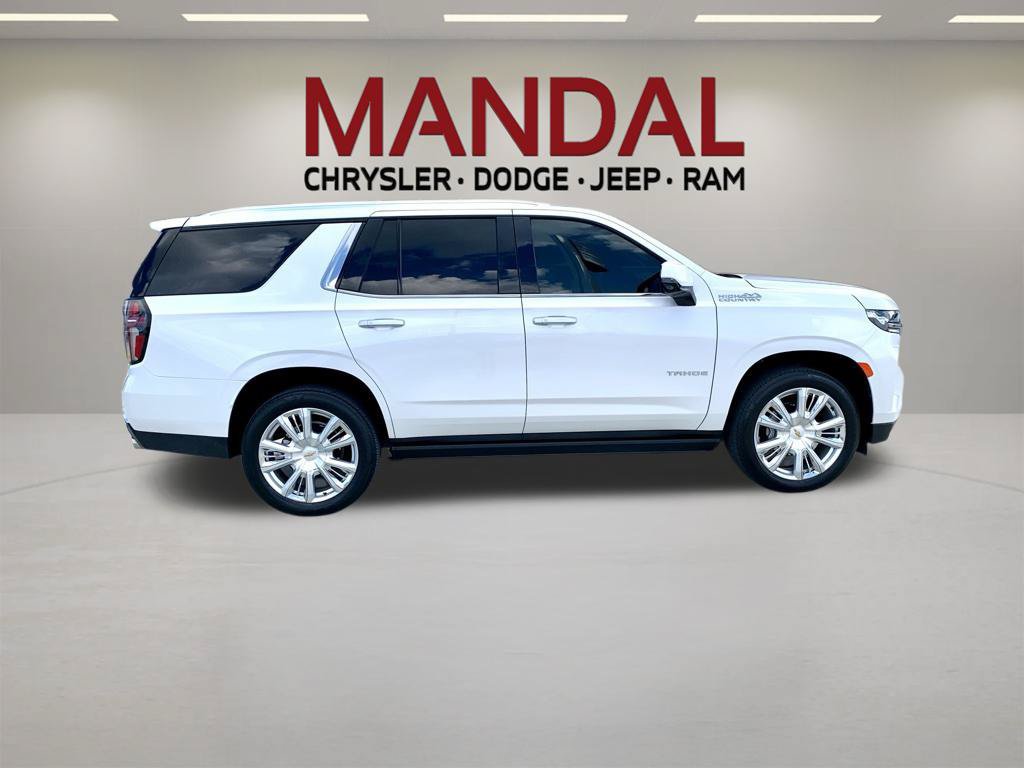 Used 2023 Chevrolet Tahoe High Country RWD image 5
