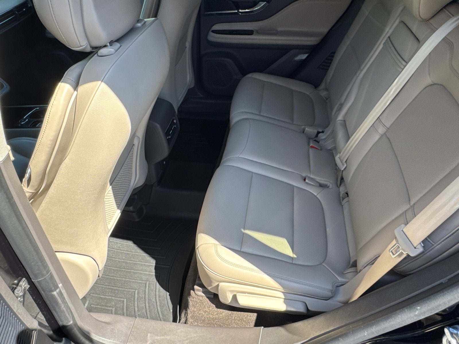 Used 2020 Lincoln Corsair FWD w/ Equipment Group 101A image 22
