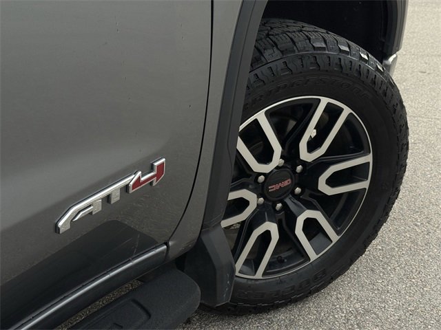 Used 2022 GMC Sierra 1500 AT4 w/ AT4 Preferred Package image 11