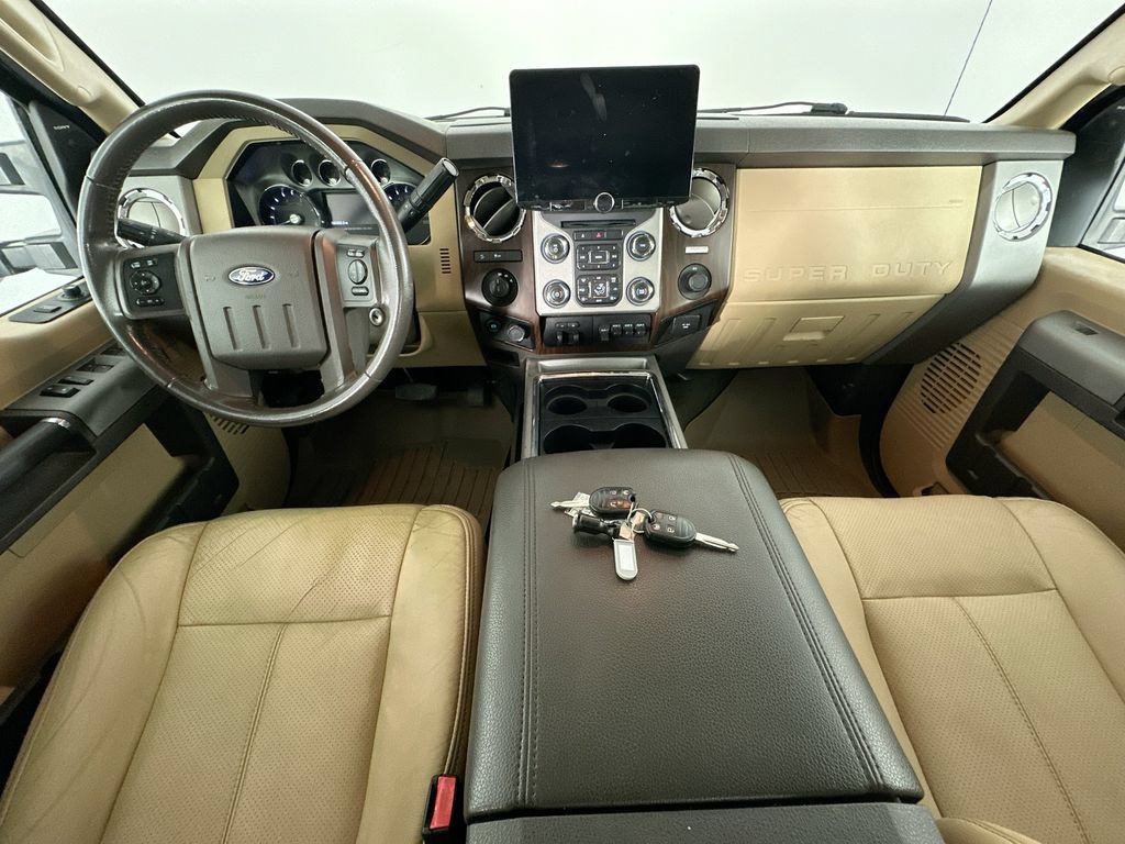 Used 2016 Ford F250 Lariat w/ Lariat Ultimate Package AWD/4WD image 10