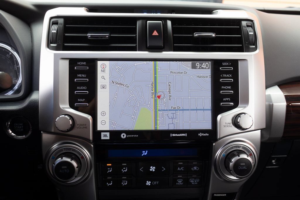 Used 2023 Toyota 4Runner Limited AWD/4WD image 32