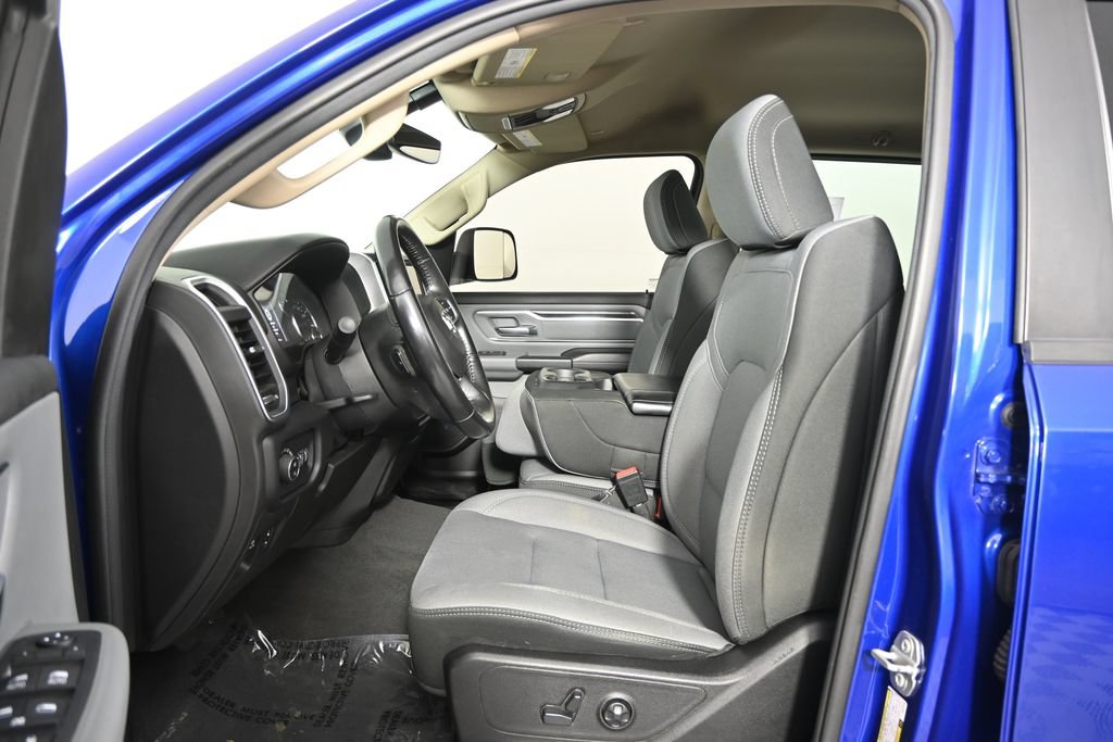 Used 2019 RAM 1500 Big Horn AWD/4WD image 20