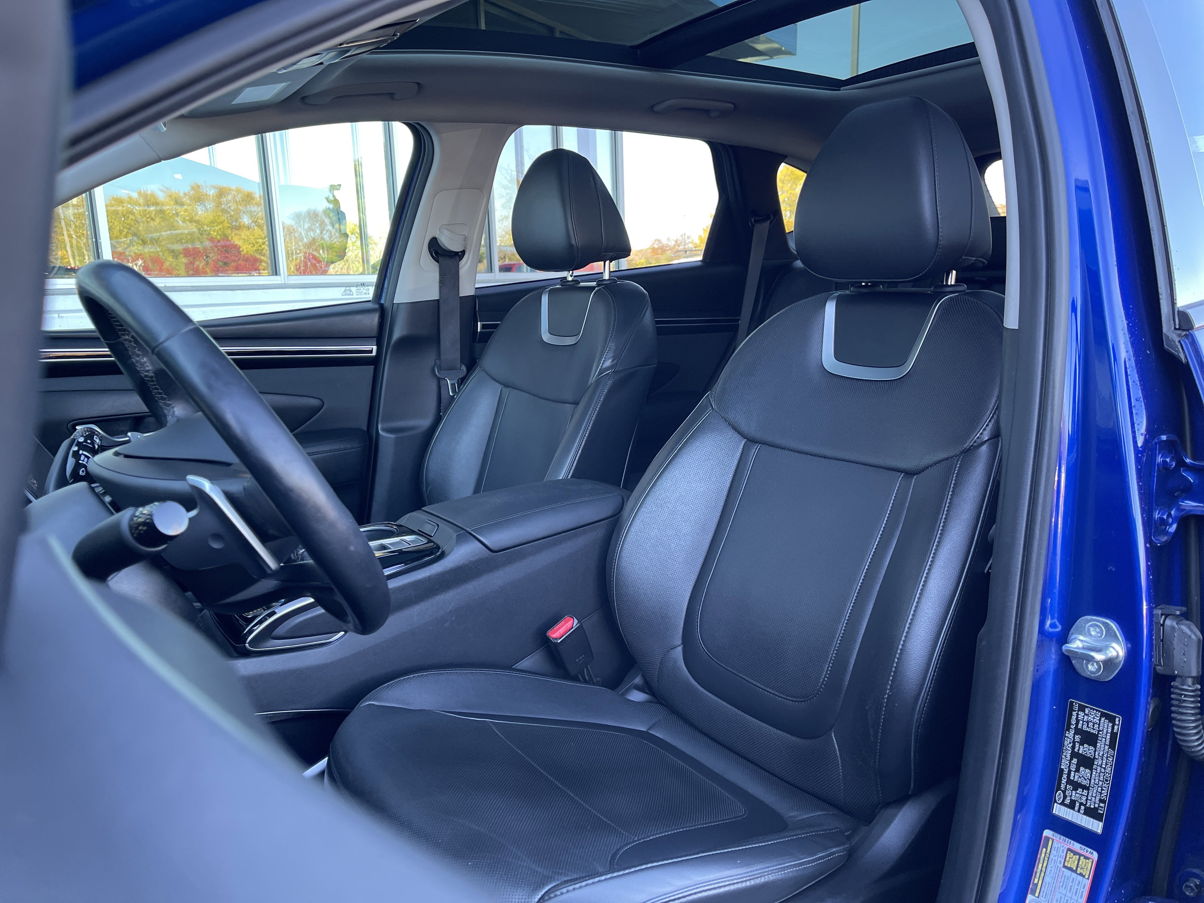 Used 2024 Hyundai Tucson Limited image 16